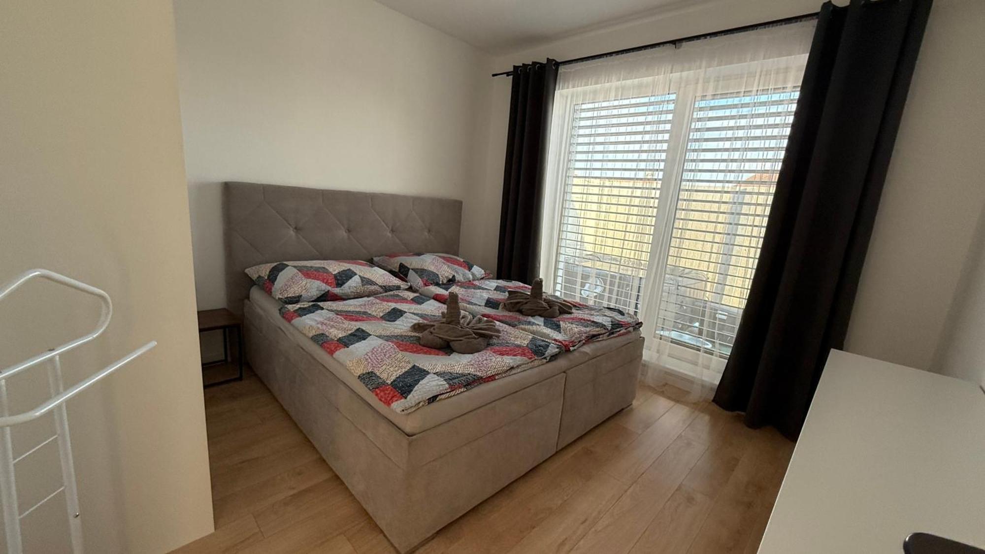 Klimatizovany Apartmanovy Dom, S Virivkou, 1B Senec Exteriör bild